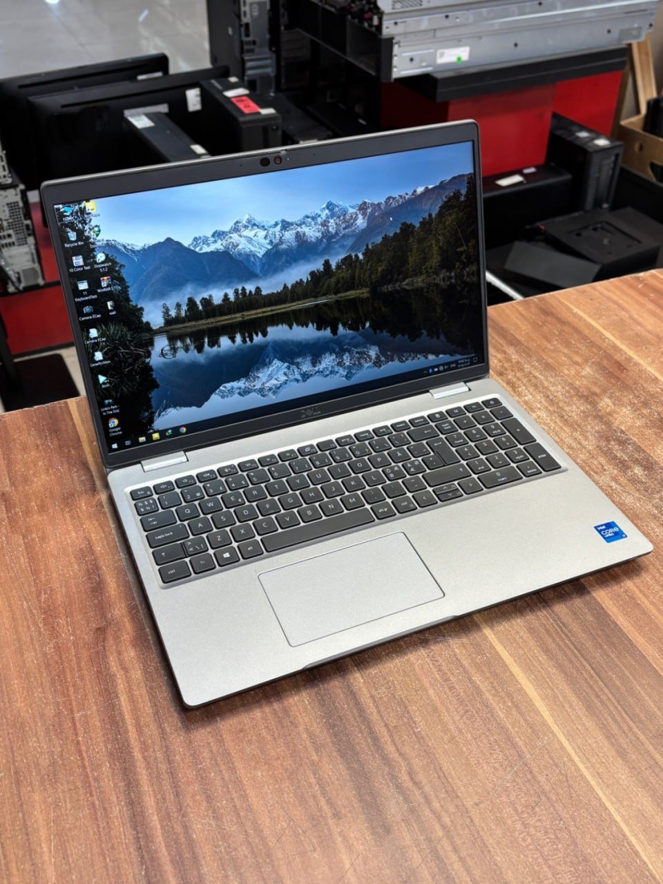 لپ‌تاپ DELL مدل 5521