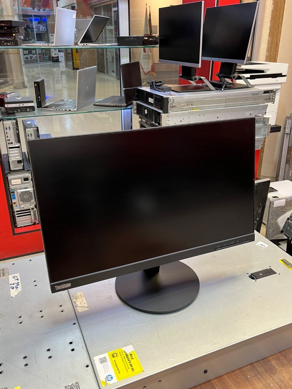 ? مانیتور  LENOVO S22