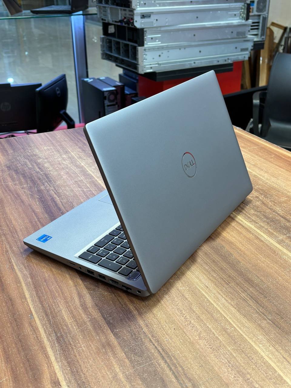 ? LAPTOP DELL 3571