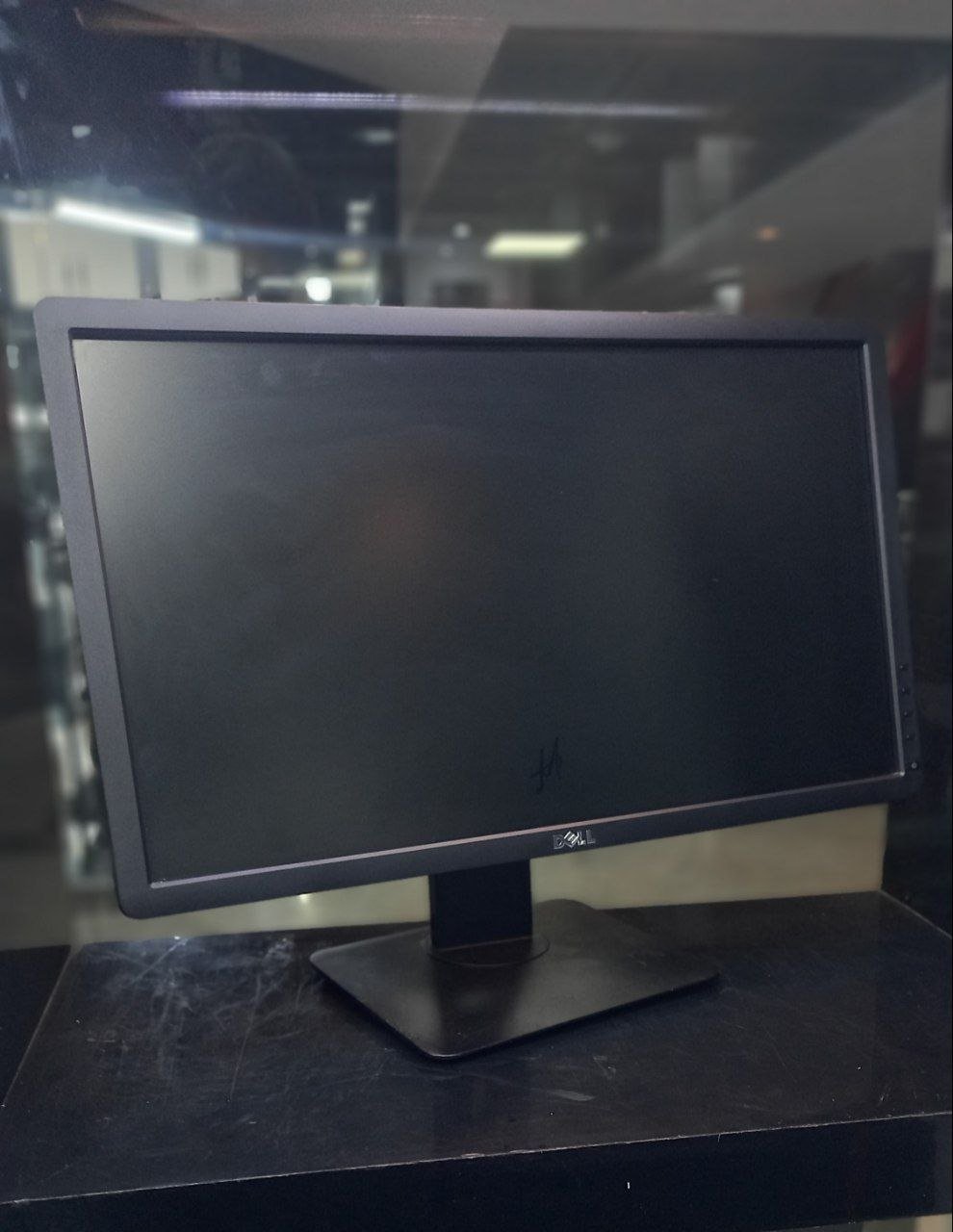 Monitor Dell p2213hb ?